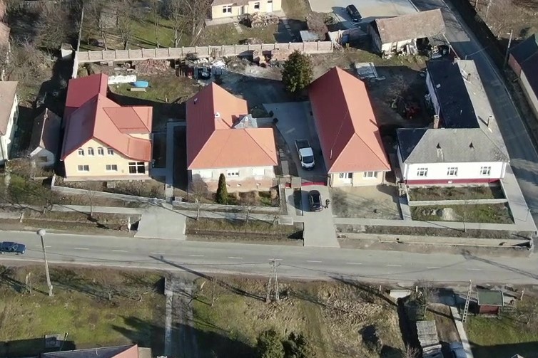 Acsai logisztikai központ és vendégház 1